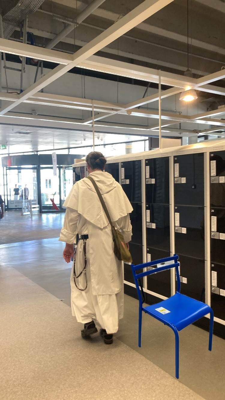 Archive media
