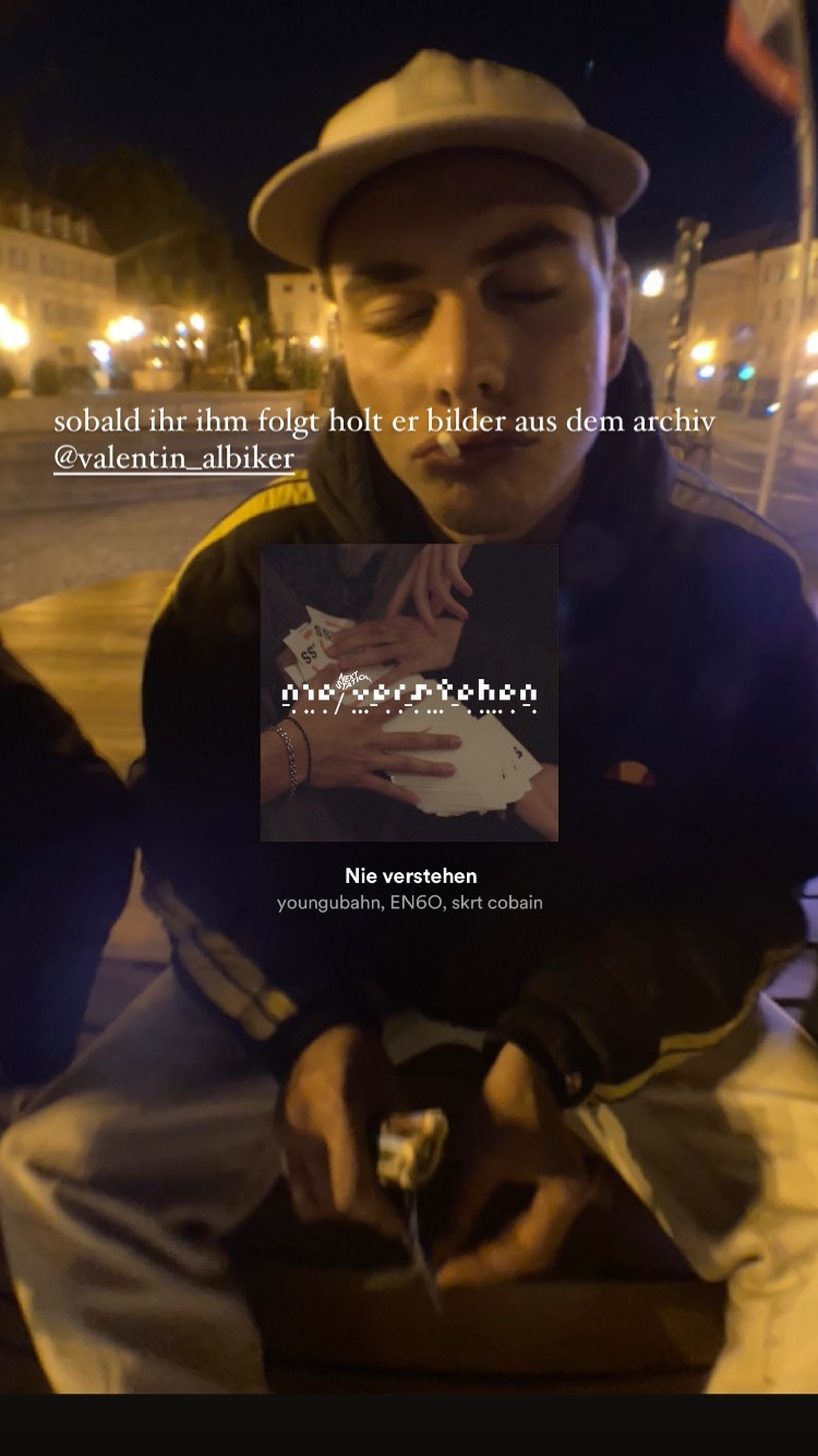 Archive media
