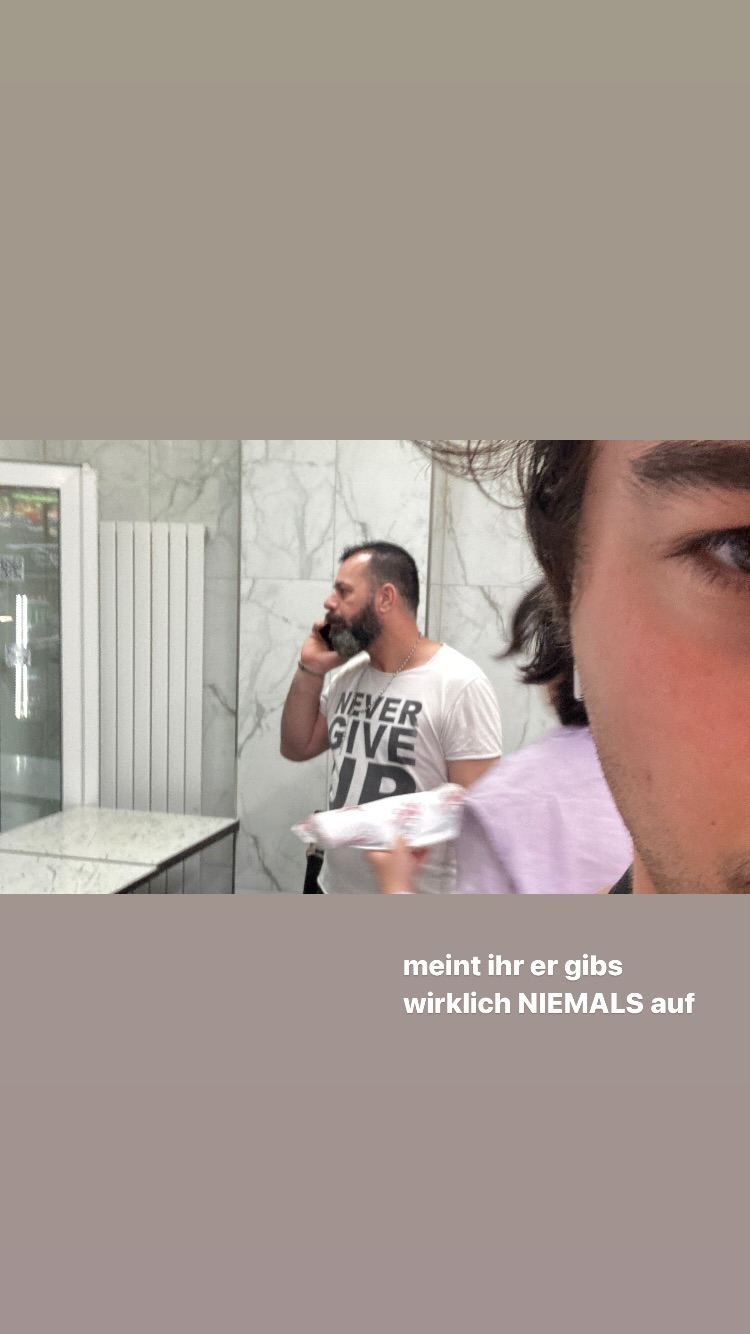 Archive media
