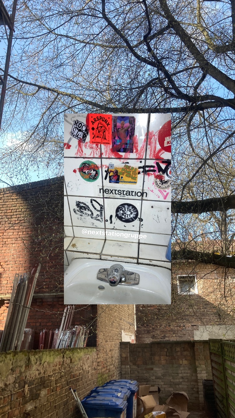 Archive media