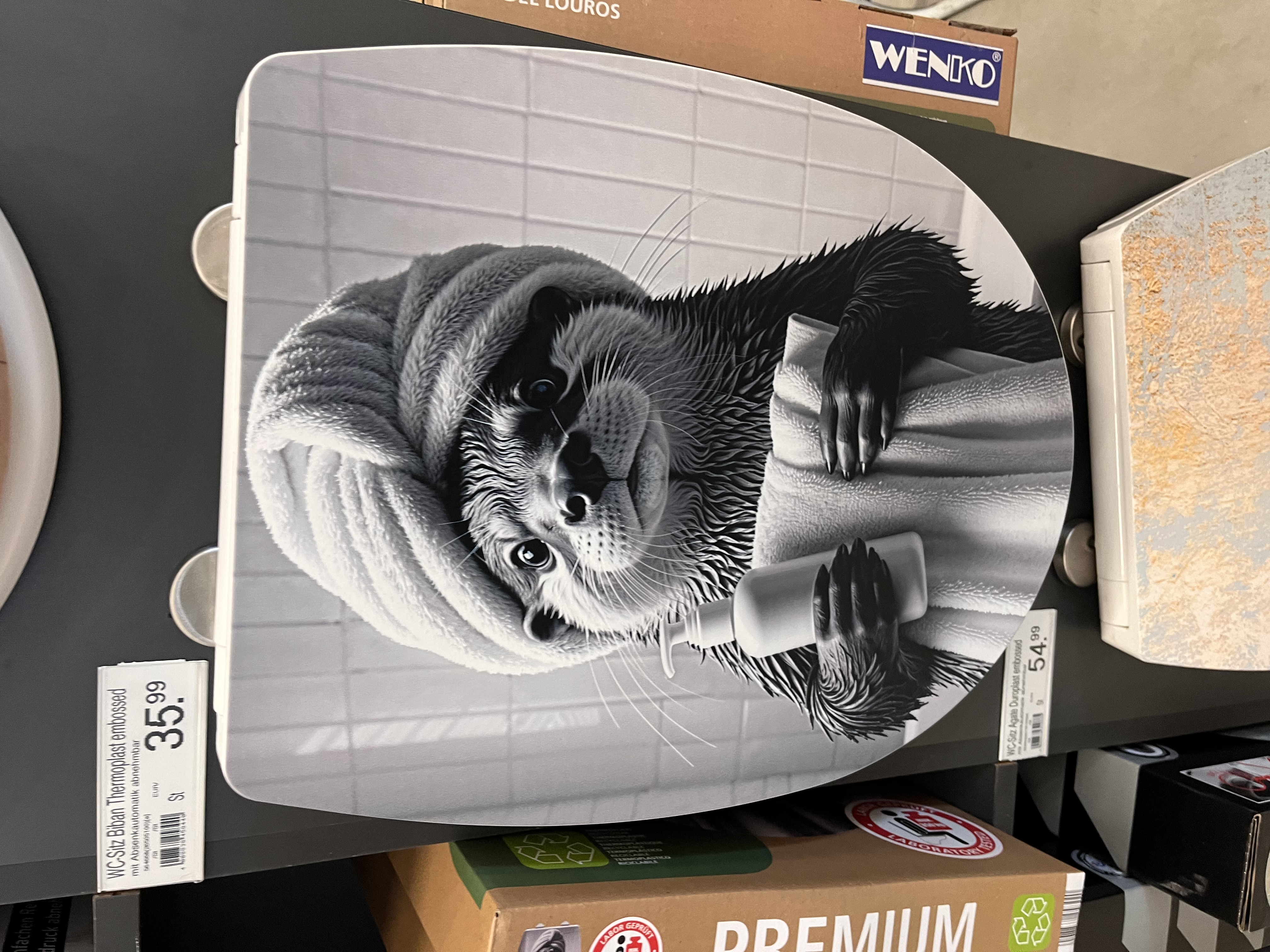 Archive media