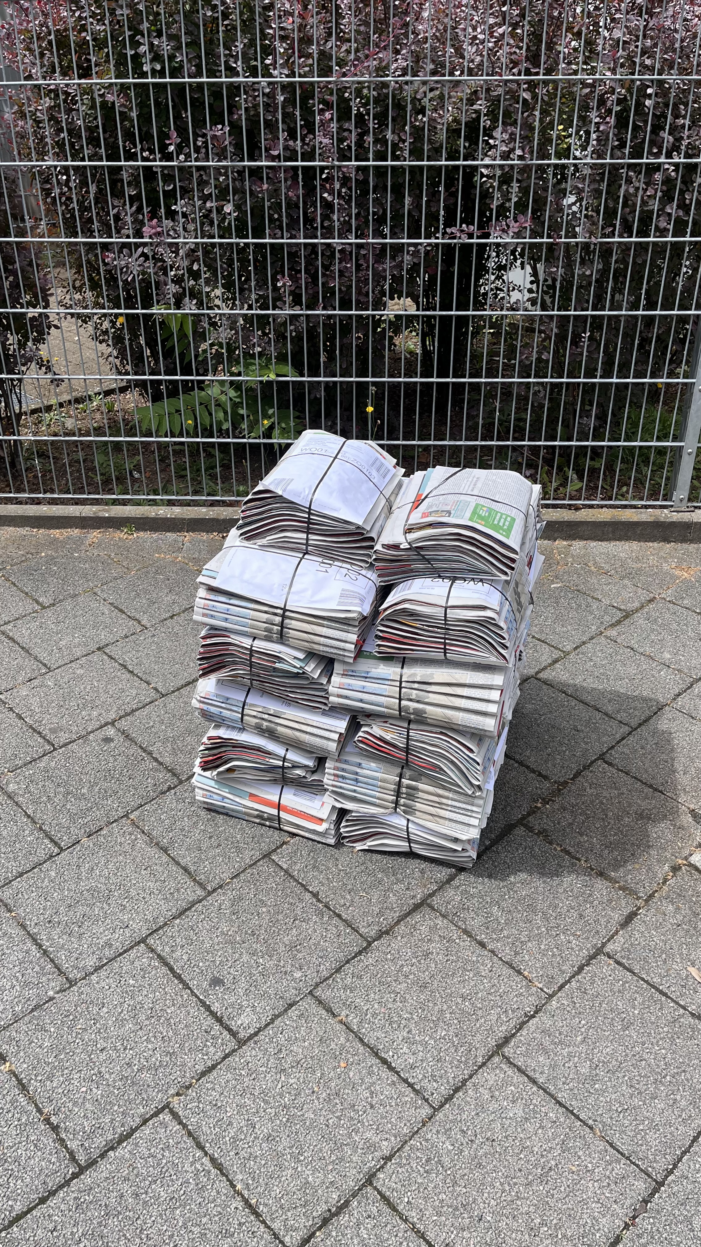 Archive media