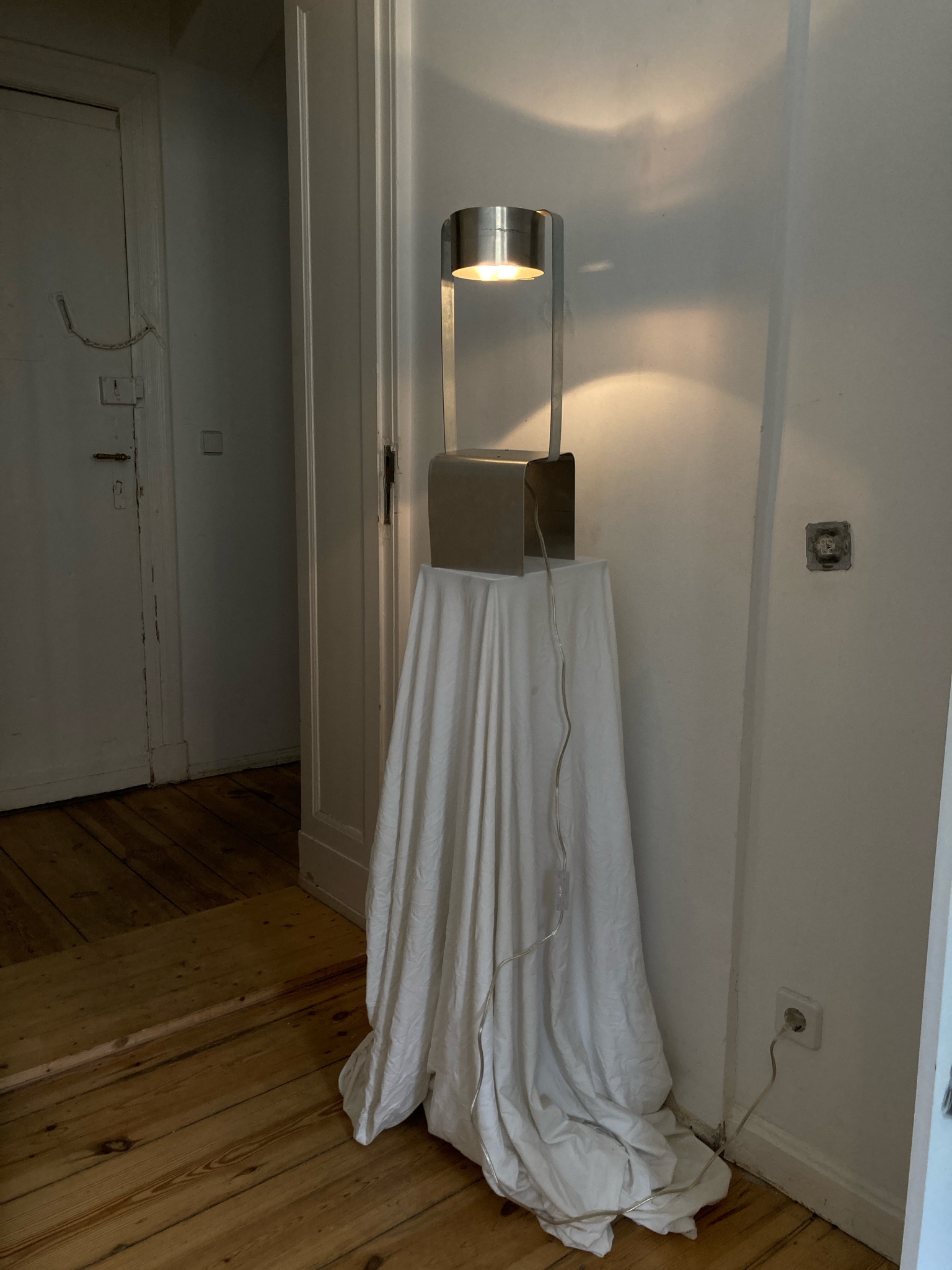 Archive media