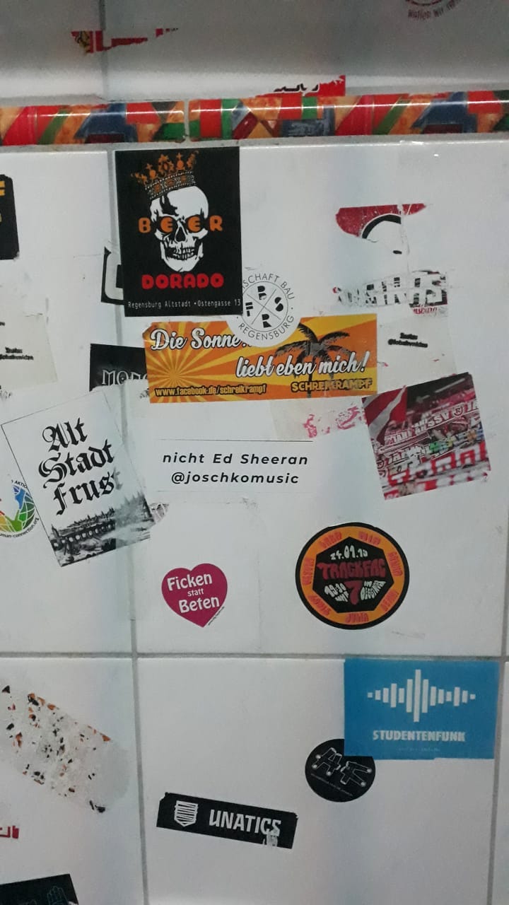 Archive media